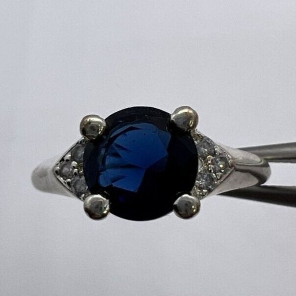 925 STERLING SILVER  RING WITH SAPPHIRE & GOSHENITE  SIZE 7 - Picture 8 of 9